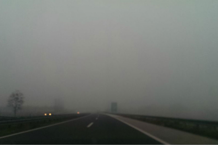 Vozači oprez, magla i moguća poledica
