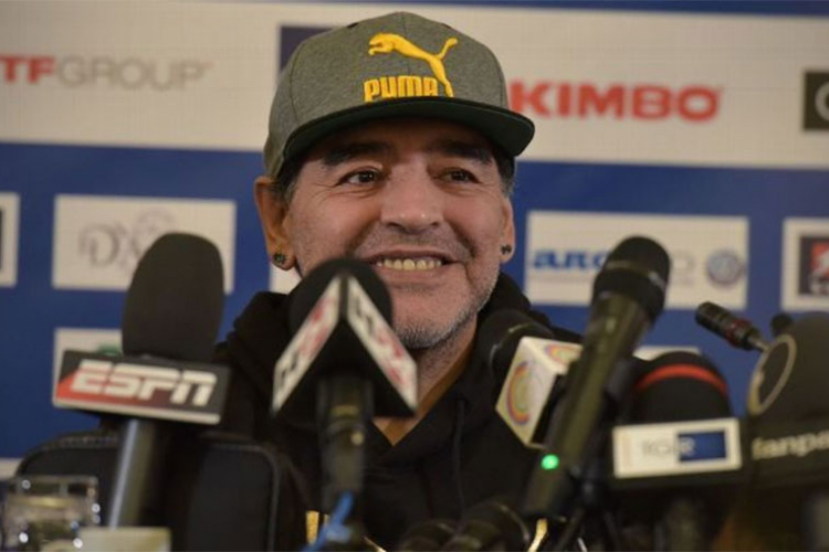 Maradona postaje počasni građanin Napulja 
