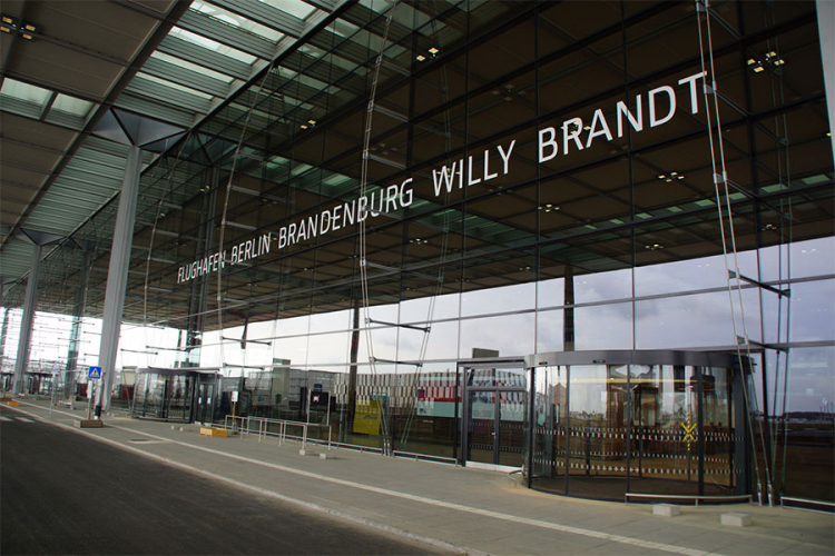 Novi berlinski aerodrom neće biti otvoren ni ove godine