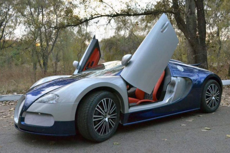 Igračka iz Bugattija za 30.000 evra (VIDEO)