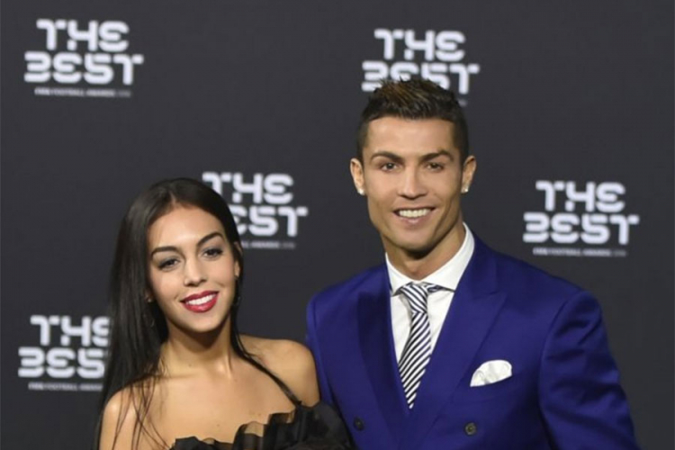Kristijano Ronaldo se ženi, majka dala blagoslov