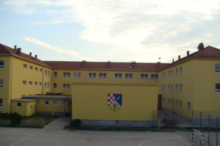 Ocjena kumovala obračunu u školi u Čapljini: Detalji sukoba nastavnika i biznismena