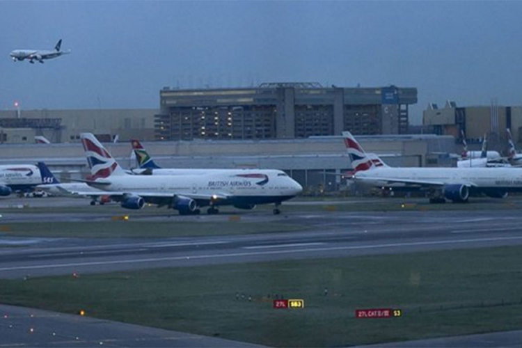 Izbjegnut teroristički napad u Londonu: Uhapšen sumnjiv putnik na aerodromu Hitrou (FOTO)    