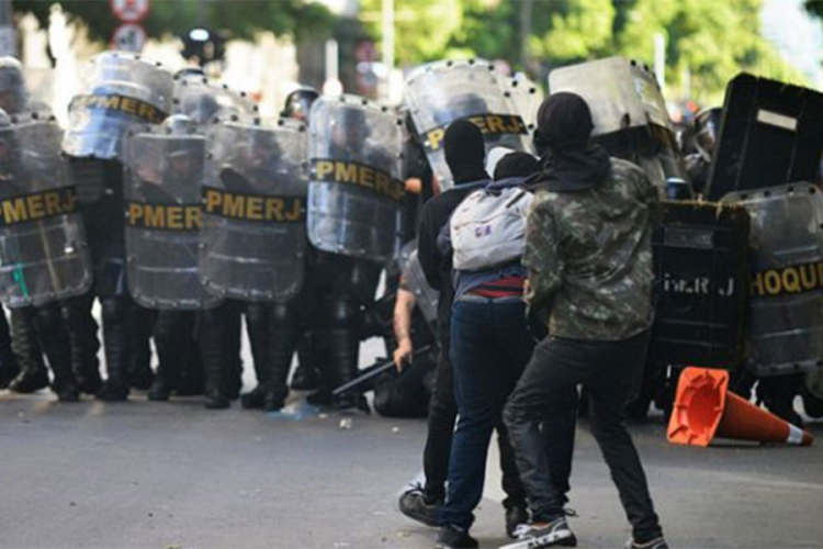 Protesti u Kijevu, sukobi policije i demonstranata