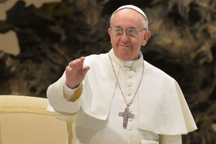 Vatikan traži autorska prava na lik pape Franje