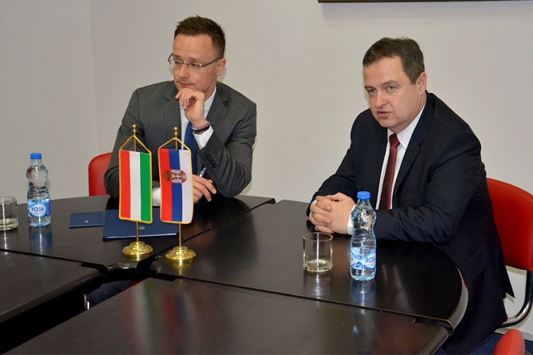 Dačić sa Sijartom: Srbija i Mađarska bez otvorenih pitanja