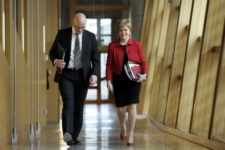 Škotski parlament podržao održavanje referenduma