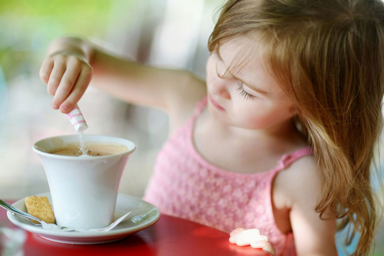 Ograničite djeci unos gaziranih pića, a kafu zabranite
