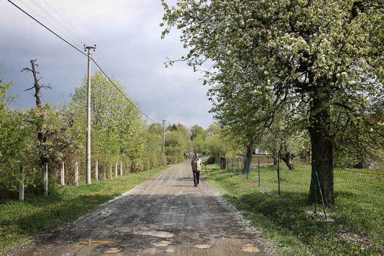 Selo Devetina kod Laktaša je Ukrajina u malom