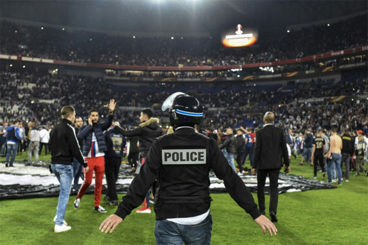 UEFA: Lion i Bešiktaš kažnjeni sa po 100 hiljada evra