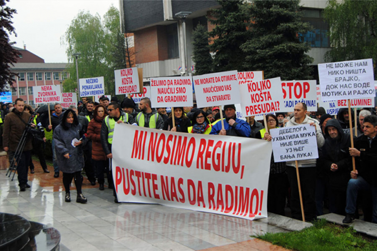 Motika: Odblokiran račun "Alumine" ili protesti i u Banjaluci