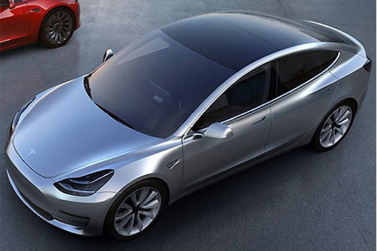 Tesla povlači 53.000 vozila zbog ručne kočnice