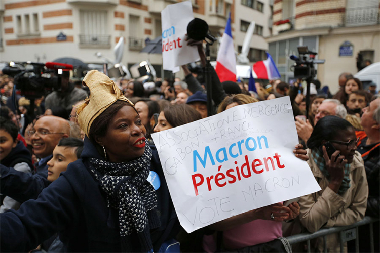 Makron ubjedljivom većinom izabran za predsjednika Francuske