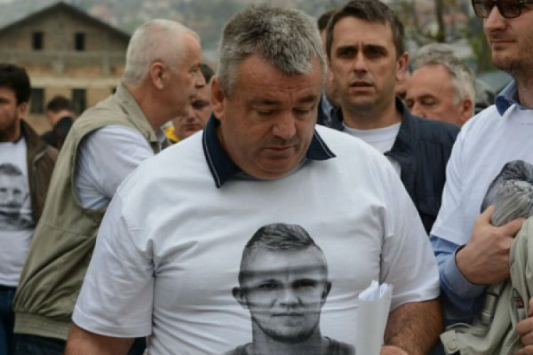 Otac Dženena Memića tvrdi da će objaviti ime ubice njegovog sina