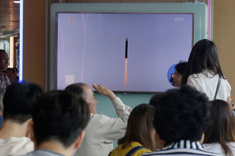 Sjeverna Koreja potvrdila lansiranje nove ture raketa
