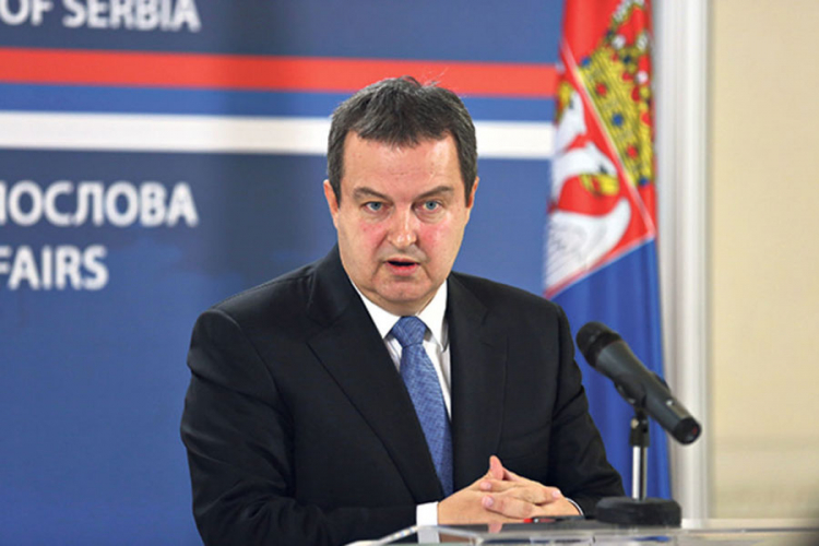 Dačić: Srbija neće ni u jedan vojni savez