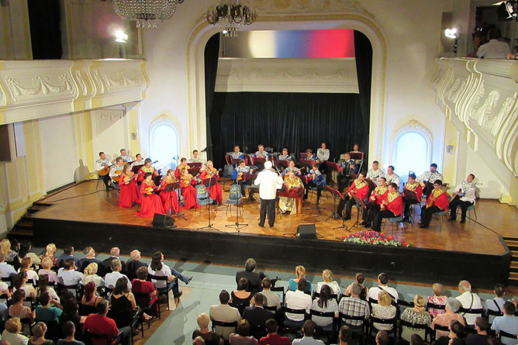 Orkestar narodnih instrumenata iz Rusije nastupio u Banjaluci