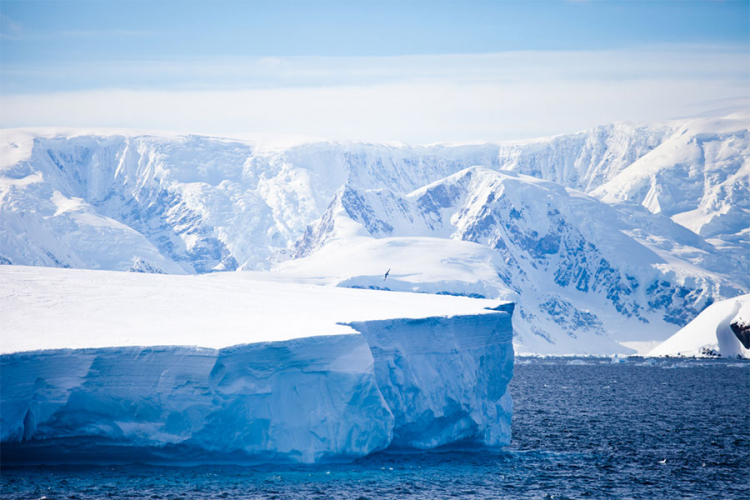 Odvojila se ogromna santa leda na Antarktiku