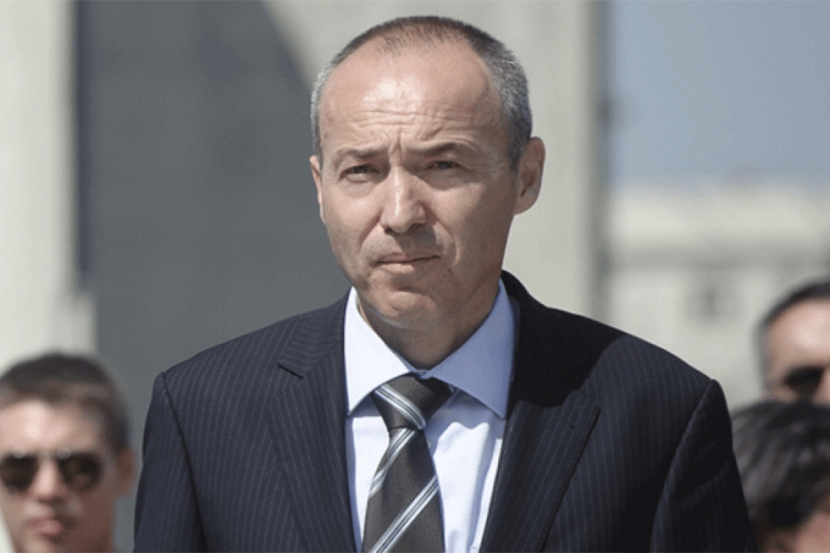 Ministar odbrane Hrvatske povukao ostavku