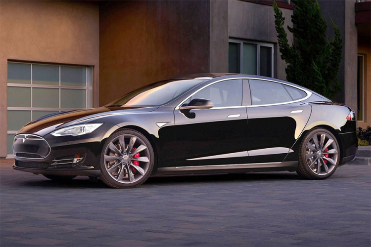 Tesla ukida najjeftiniju verziju Modela S