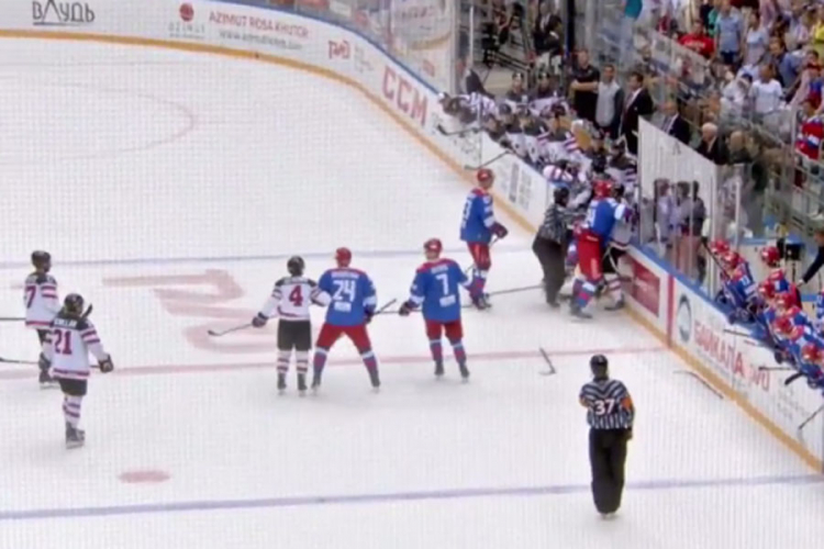 Masovna tuča hokejaša Rusije i Kanade