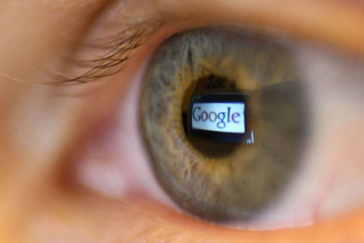 Google želi da instalira kompjuter u ljudsko oko