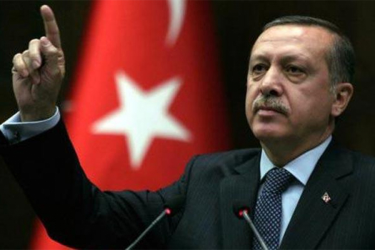 Erdoan: Merkel i njeni saveznici su neprijatelji Turske