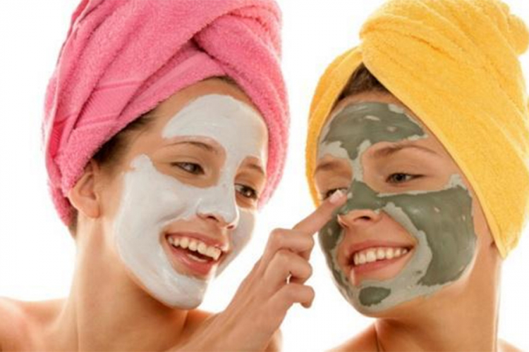 Domaća maska: Ispeglajte lice bolje od botoksa