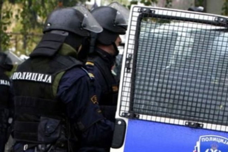 Velika policijska akcija u Srpcu