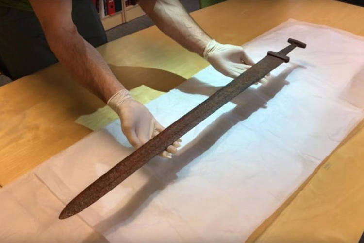 Pronađen originalni vikinški mač