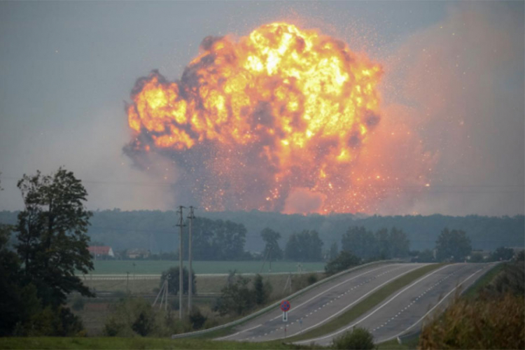 Eksplozije u najvećem skladištu municije u Ukrajini