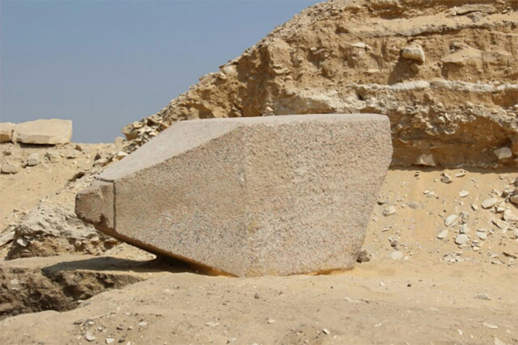 U Egiptu pronađen dio obeliska star više od 4.000 godina