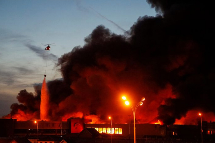Moskva: Požar u robnoj kući, evakuisano 3 000 ljudi