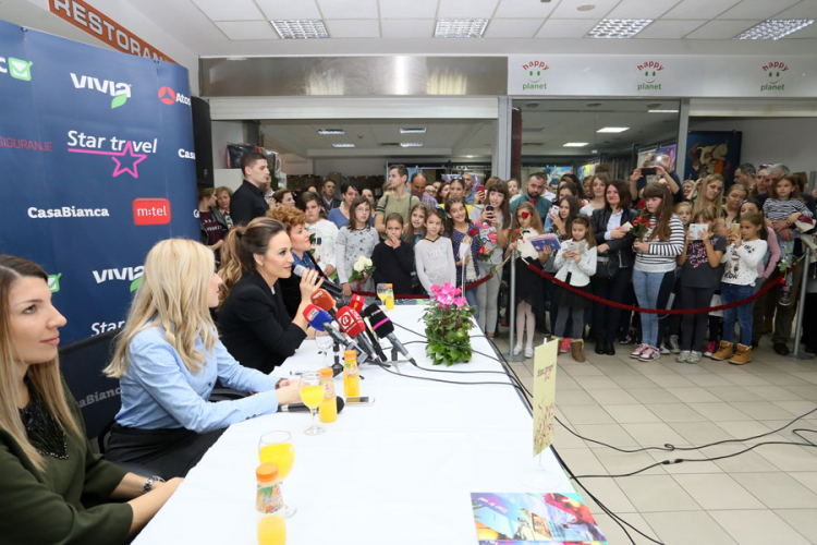 Jelena Tomašević pred fanovima najavila večerašnji koncert