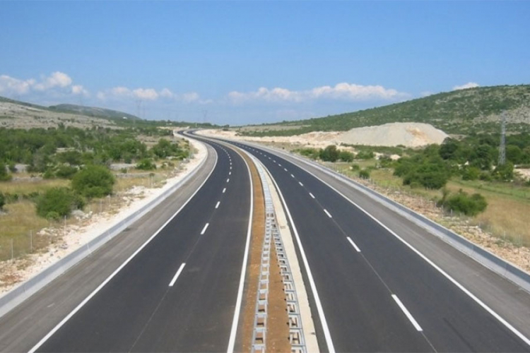 Kako će izgledati autoput koji Srbija gradi do granice sa BiH