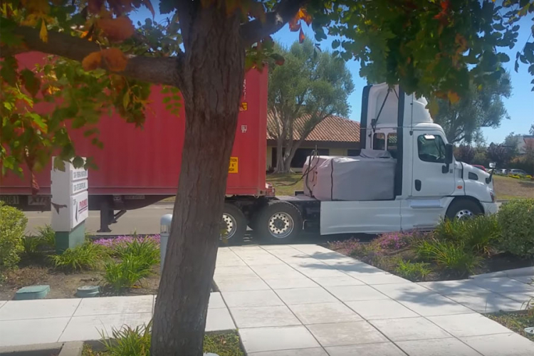 Špijunski video: Novi Teslin kamion