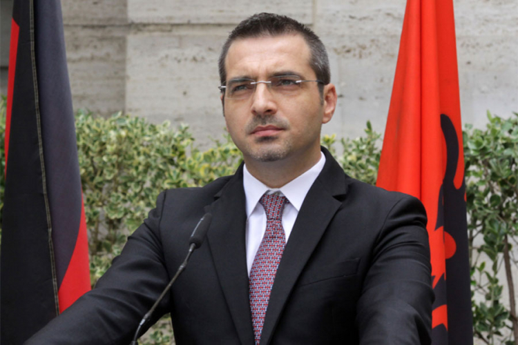 Bivši albanski ministar umiješan u skandal s drogom?