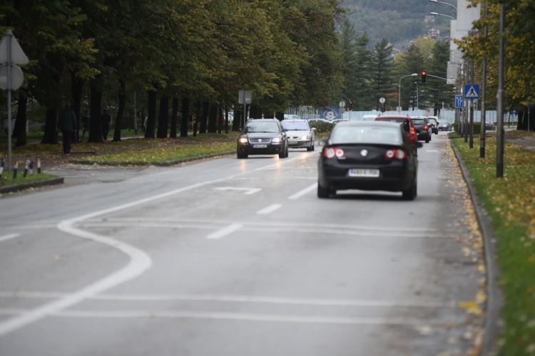 Traka za desno smanjuje saobraćajni kolaps u Boriku