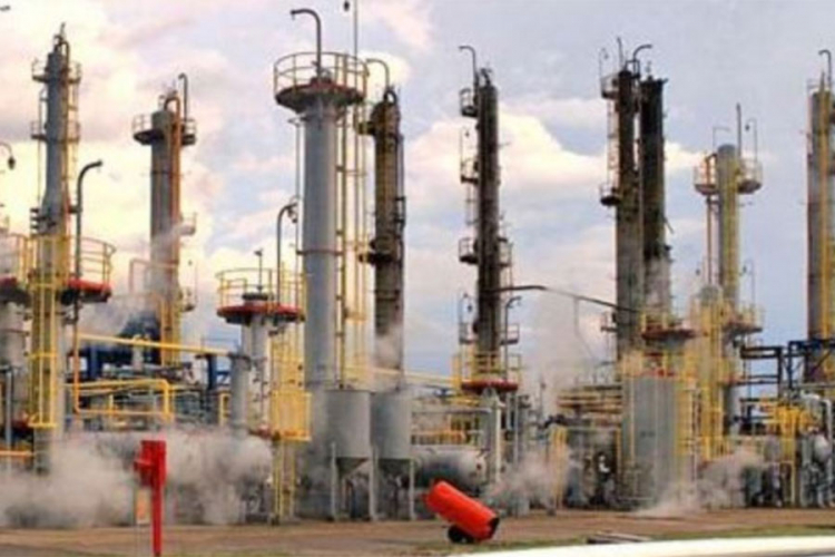 Ruski investitori uložili stotine miliona evra u Rafineriju u Brodu