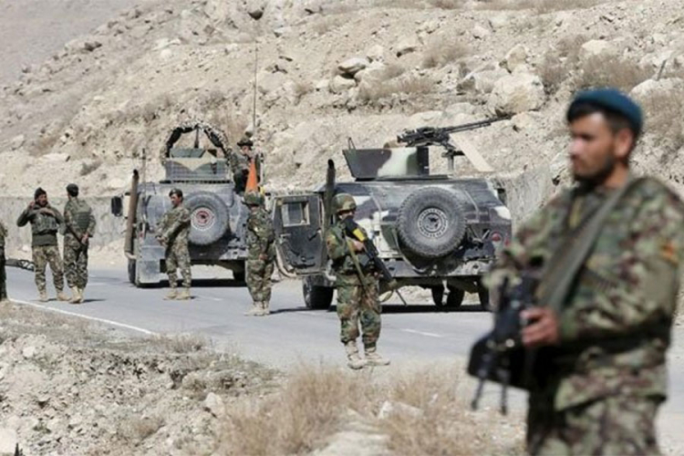 Novi napad talibana u Avganistanu, ubijeno devet vojnika