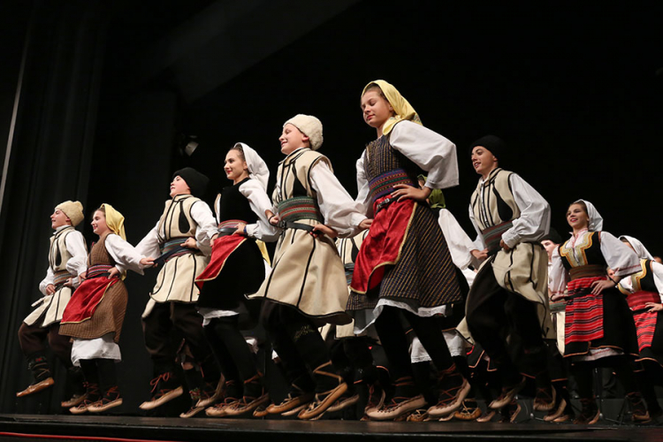 KUD-ovi iz Ljubljane i Banjaluke nastupili u Narodnom pozorištu RS