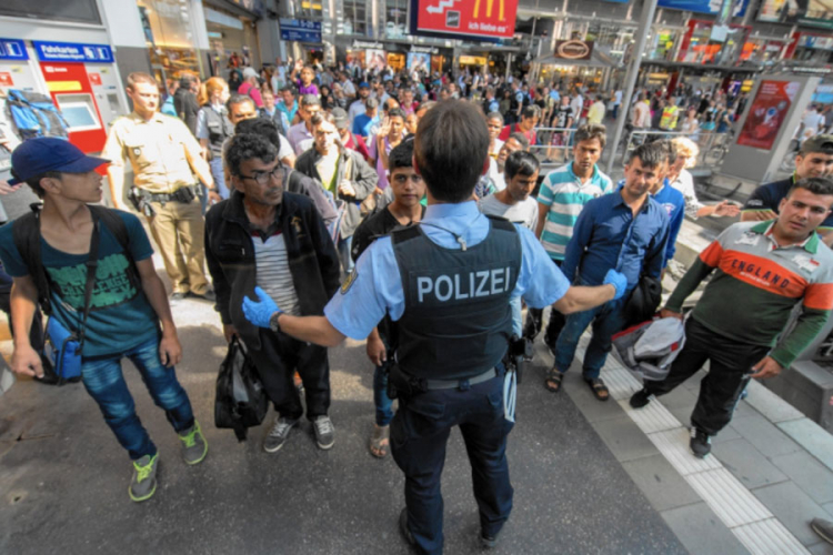 Za dvije godine 1,6 miliona ljudi tražilo azil u Njemačkoj