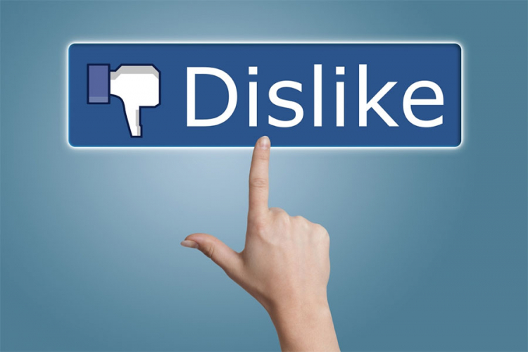 Facebook prijavio 270 miliona lažnih profila