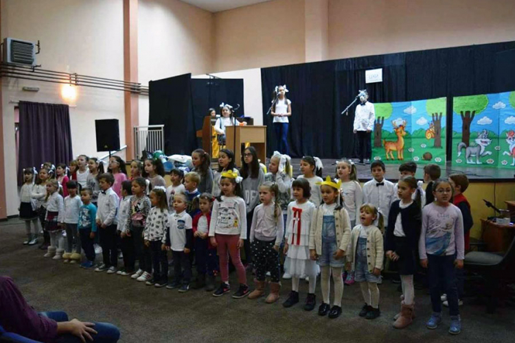 Dječiji hor "Srbadija" premijerno izveo operetu