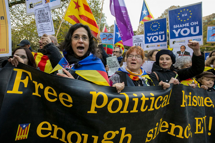 U Briselu demonstracije podrške za Kataloniju