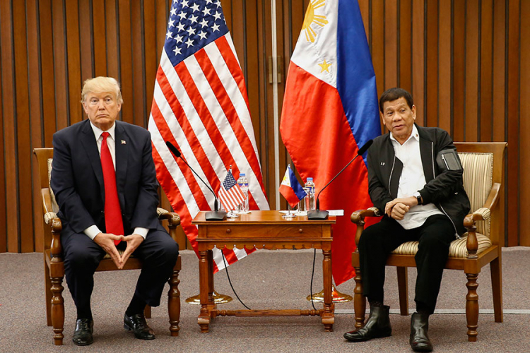 Tramp i Duterte se sastali na marginama ASEAN-a