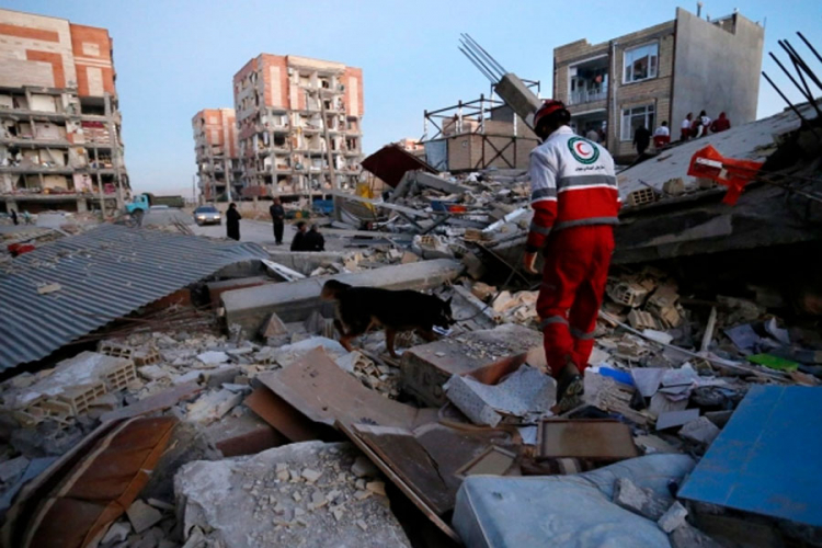 Raste broj žrtava zemljotresa na granici Iraka i Irana, hiljade povrijeđenih