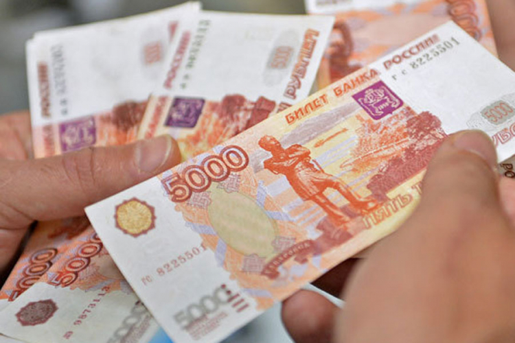 Jača rublja i dobra žetva usporili inflaciju u Rusiji
