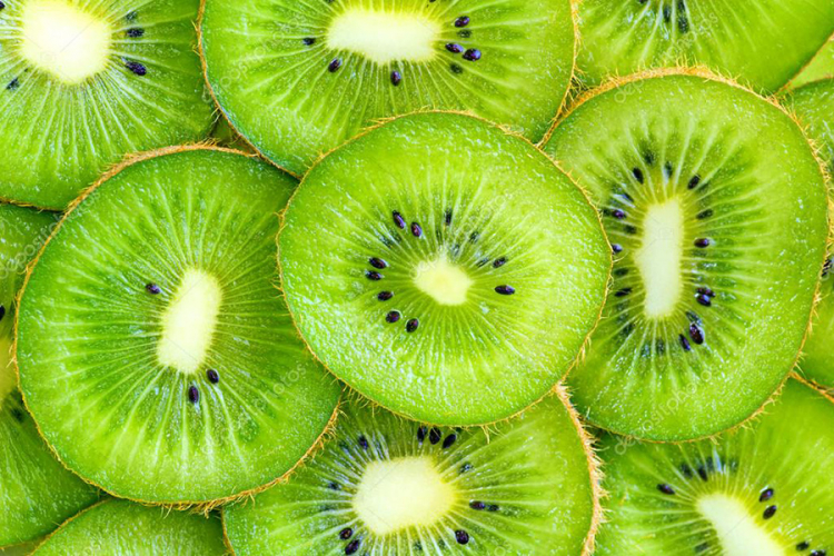 Kivi: Voće koje reguliše probavu, štiti od raka i čuva vid