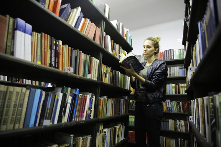 Biblioteke koje prokišnjavaju daleko od evropskog puta